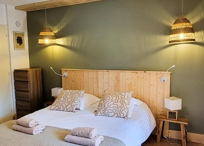 Sous Le Tilleul * Greoux-les-Bains