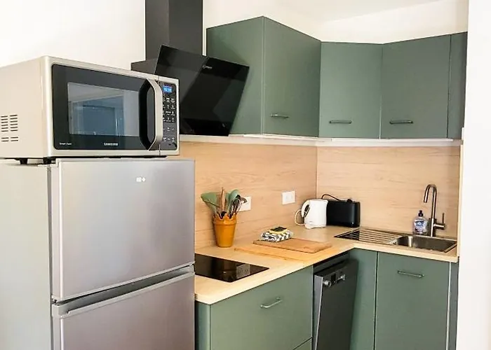 Sous Le Tilleul * Greoux-les-Bains